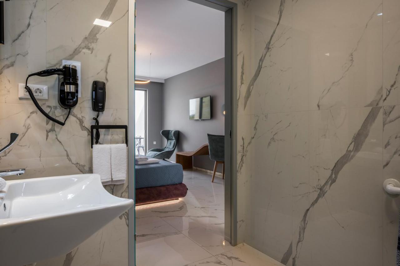 Blue Elephant Boutique Hotel & Spa - Adults Only Almirída Ngoại thất bức ảnh